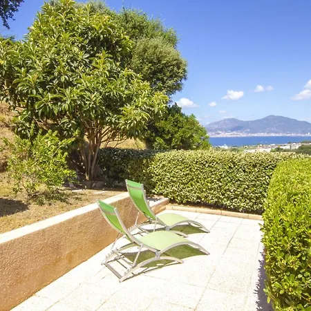 Maison Vue Mer A Porticcio * Porticcio (Corsica)